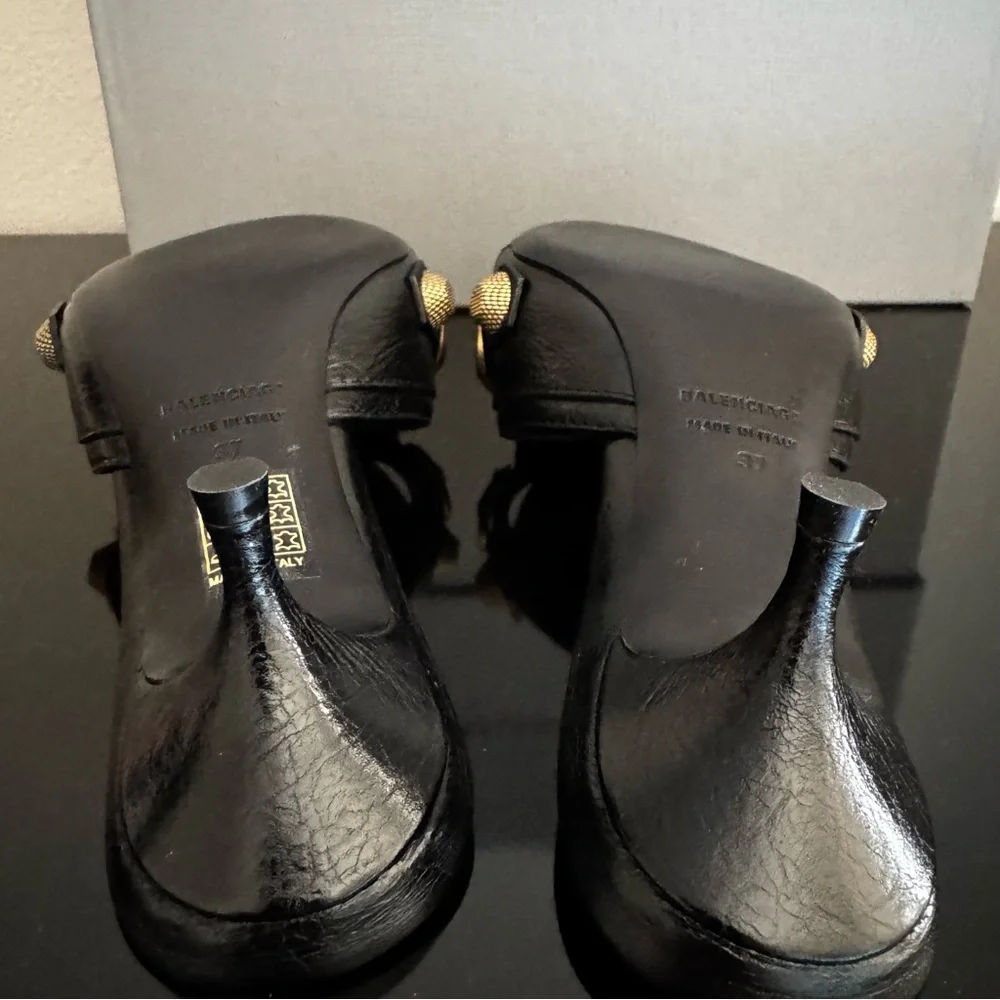 Balenciaga Cagole Black Leather Sandals